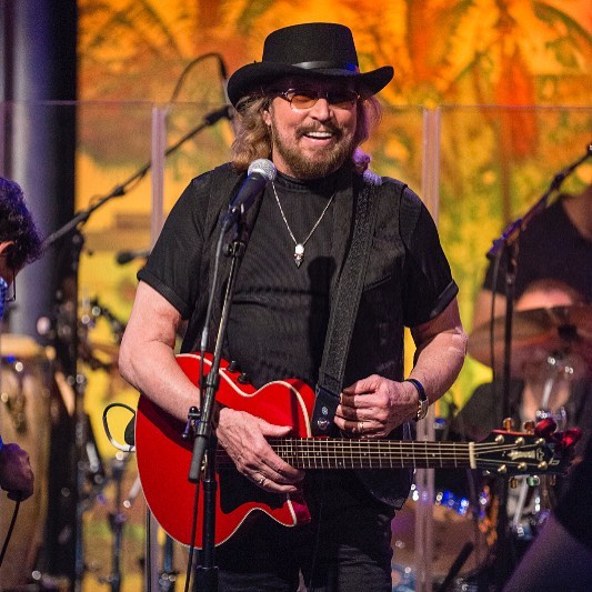 Make sure to tune in this Saturday, November 5th at 7am ET to see Barry perform on @CBSThisMorning! @paul_undersinger